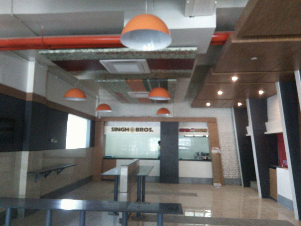 호텔 폴로맥스 Allāhābād Junction 외부 사진